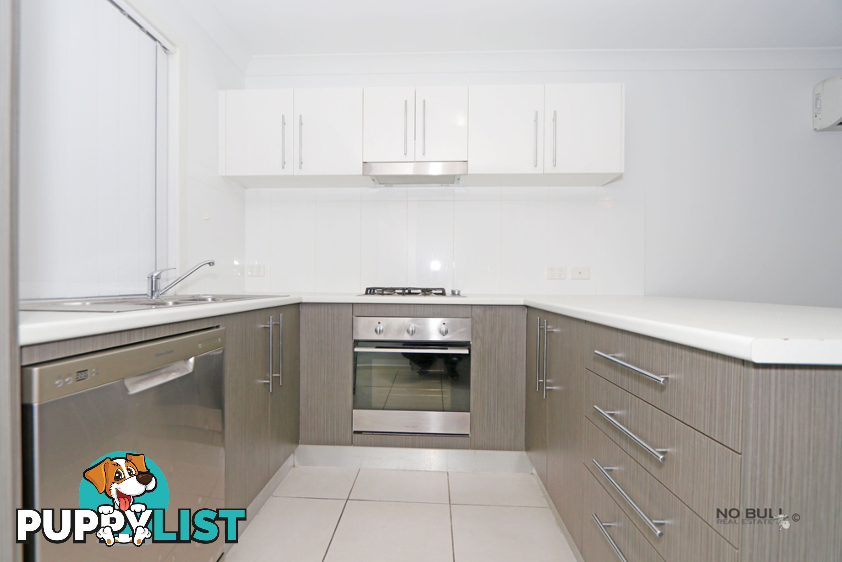 8 369 Sandgate Road SHORTLAND NSW 2307