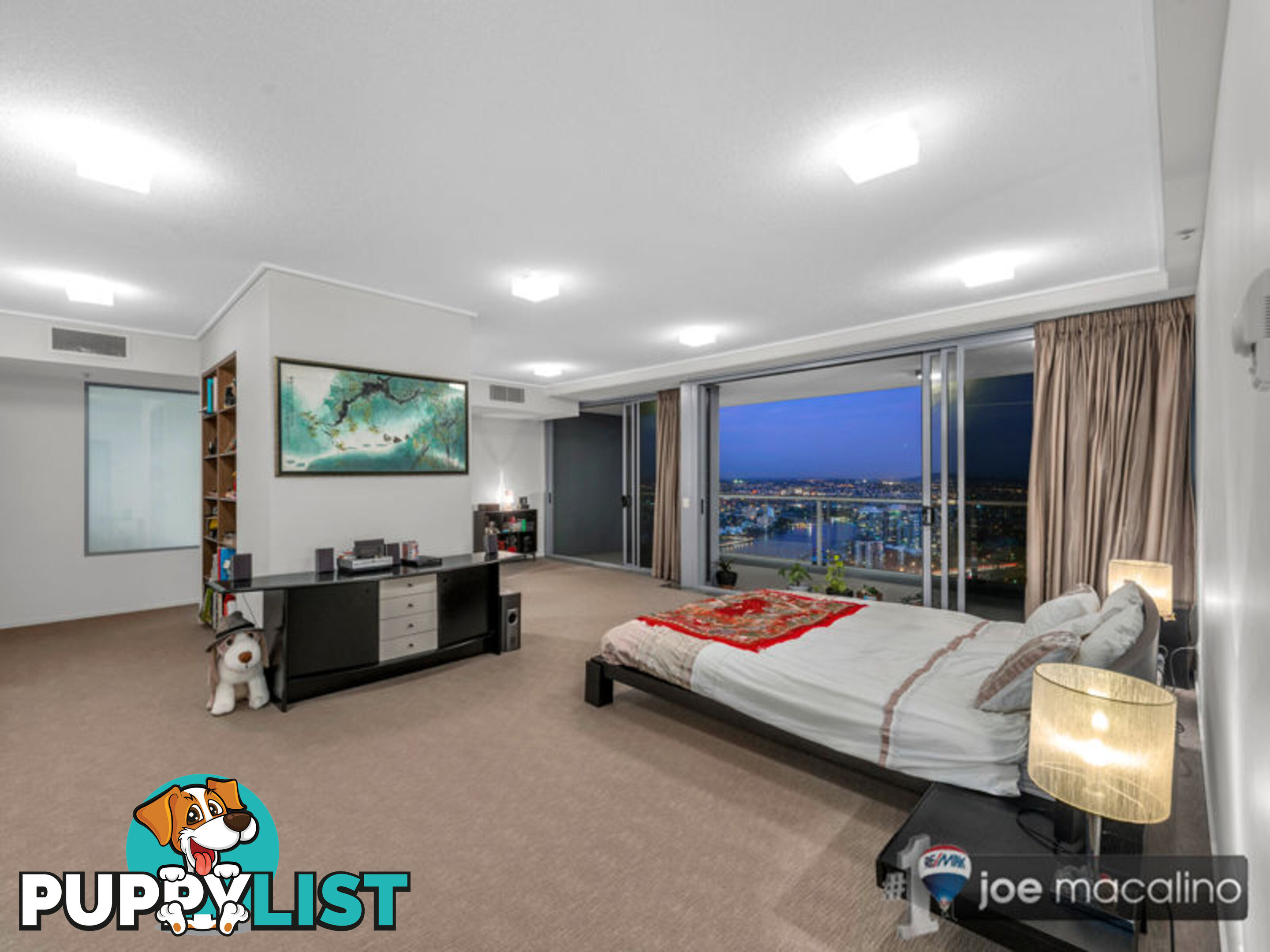 30 Macrossan St BRISBANE CITY QLD 4000