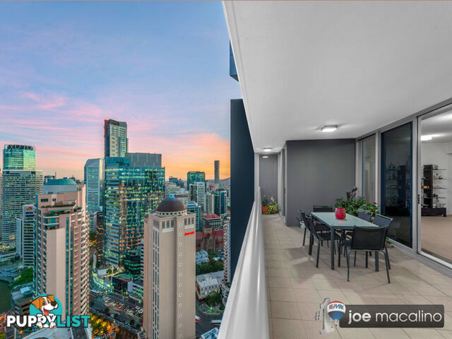 30 Macrossan St BRISBANE CITY QLD 4000