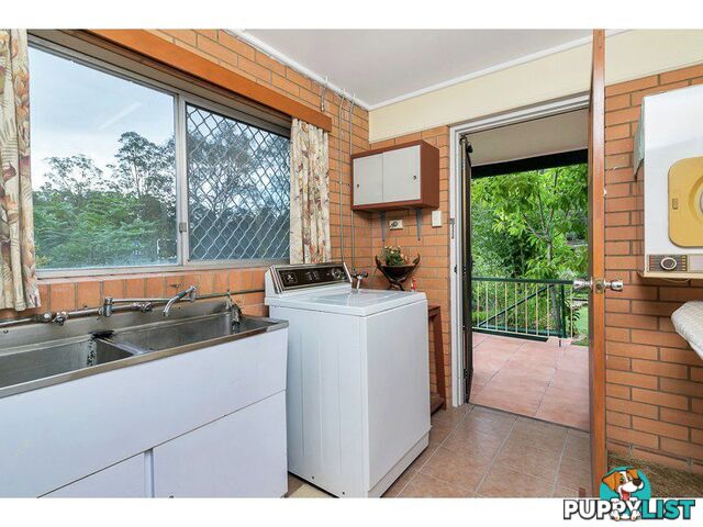 53 Kenhaven Street KENMORE QLD 4069