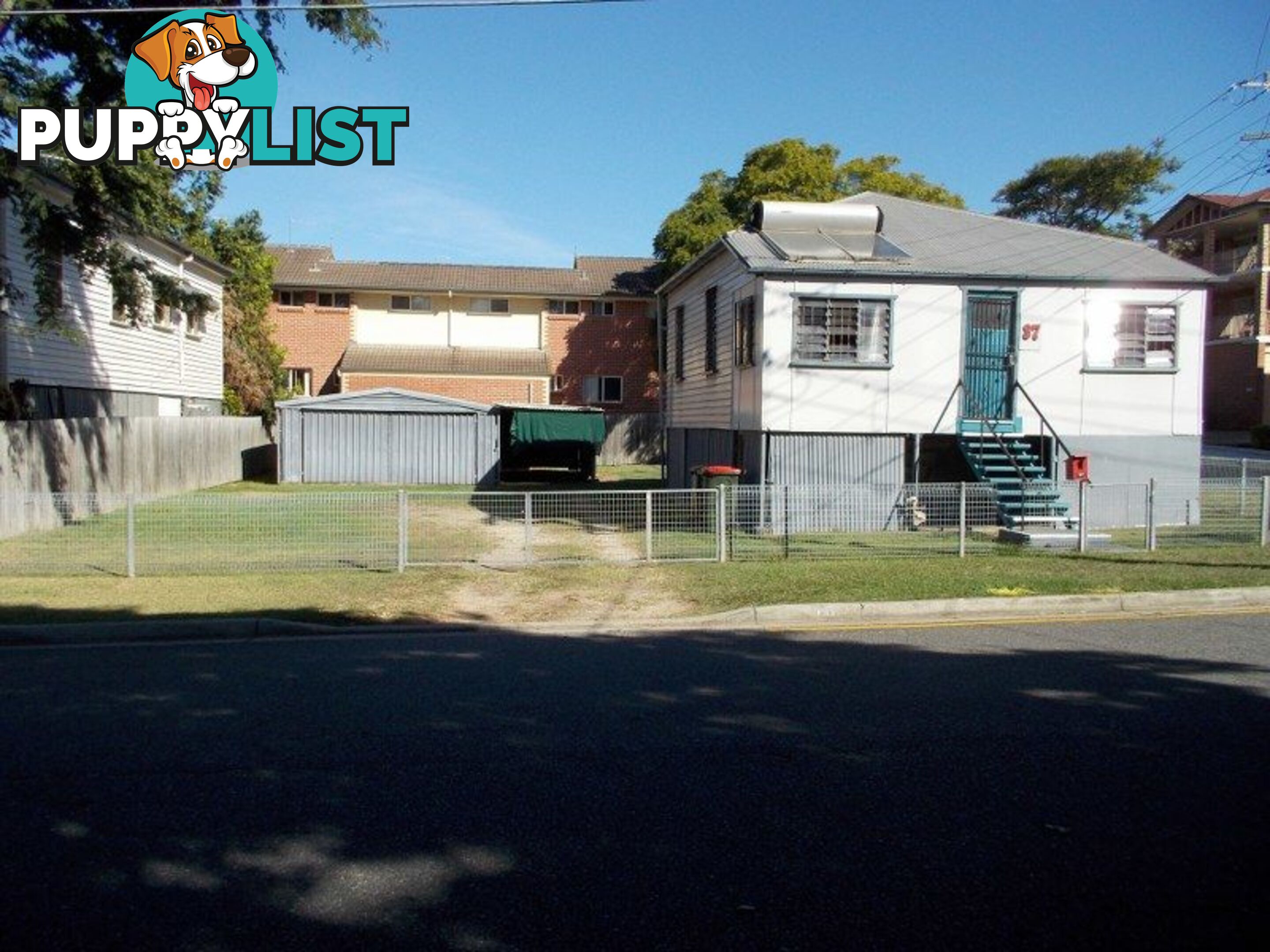 CLAYFIELD QLD 4011