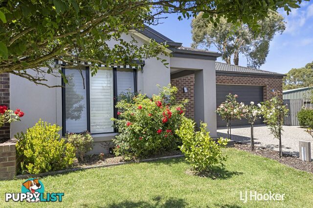 3 Goodenia Place INVERLOCH VIC 3996