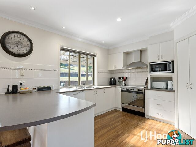 95 Betula Drive POOWONG VIC 3988