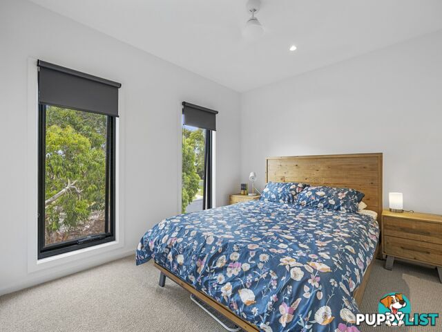 1a Woodland Heath Drive INVERLOCH VIC 3996