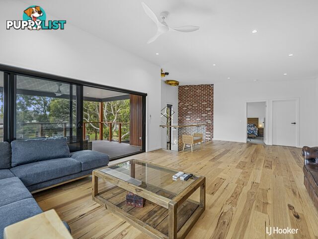 1a Woodland Heath Drive INVERLOCH VIC 3996