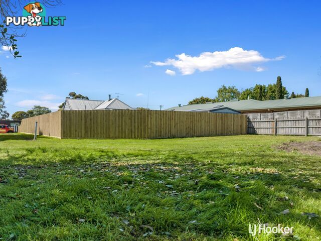 11B Henry Street East NORTH WONTHAGGI VIC 3995