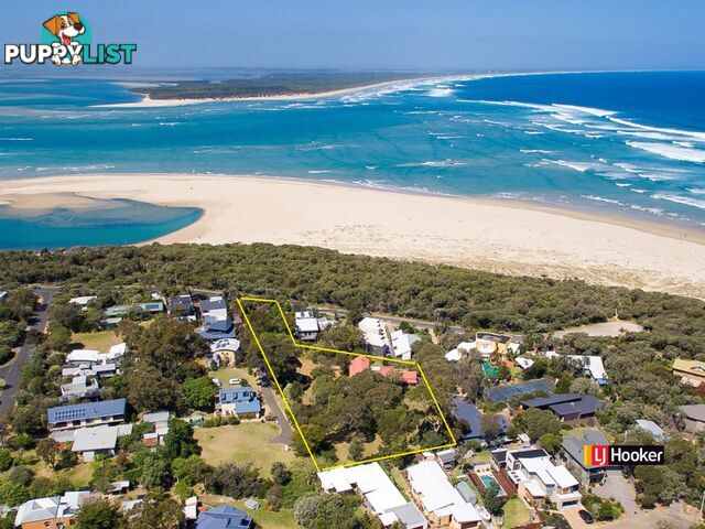 64 Surf Parade INVERLOCH VIC 3996