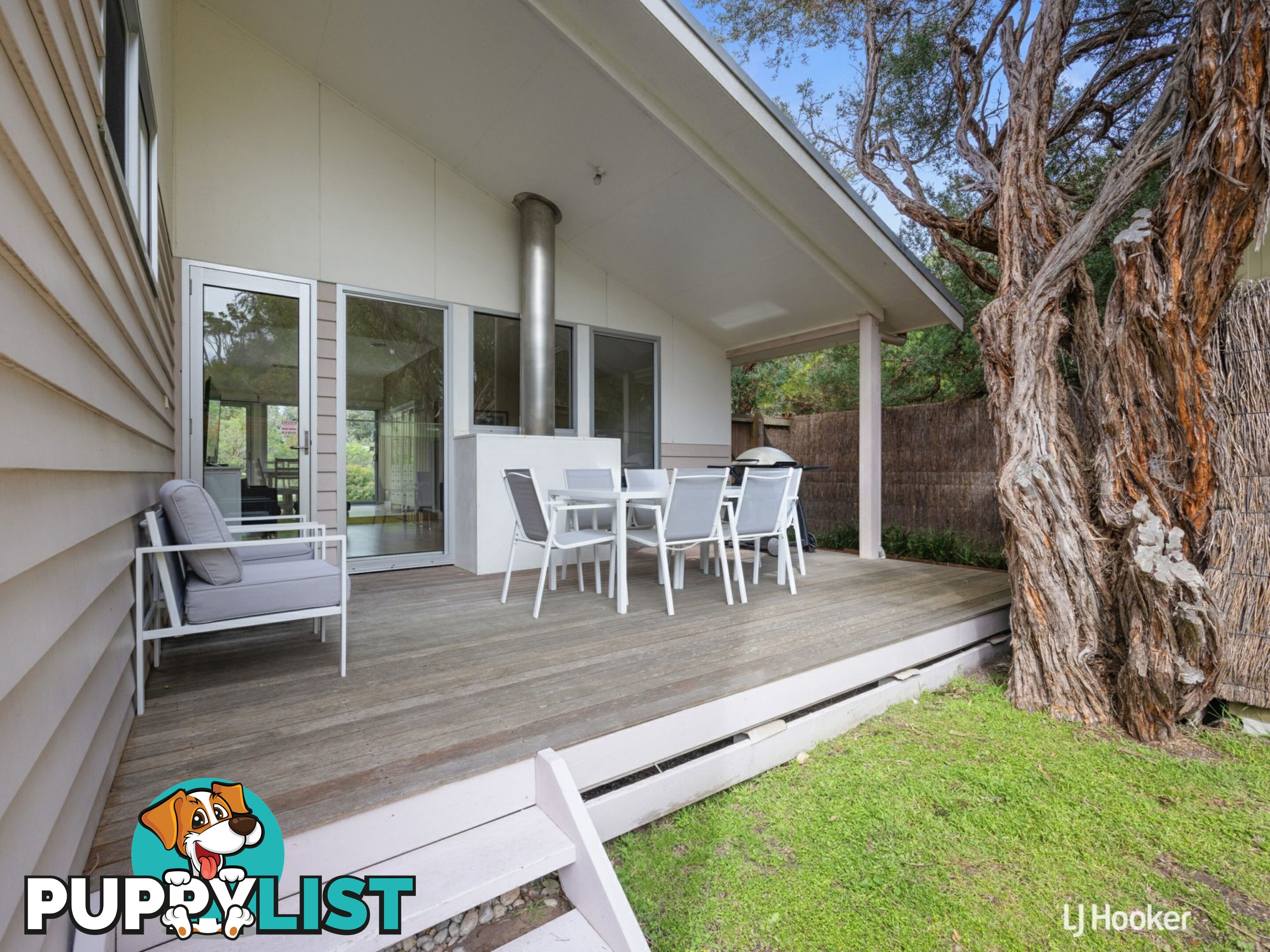 72 Surf Parade INVERLOCH VIC 3996