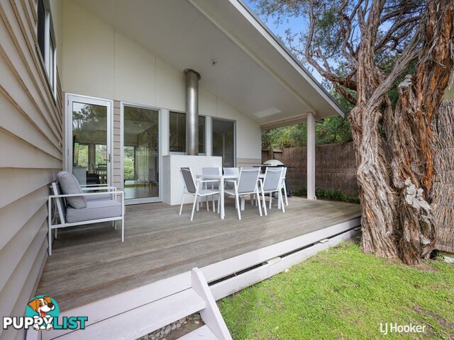 72 Surf Parade INVERLOCH VIC 3996