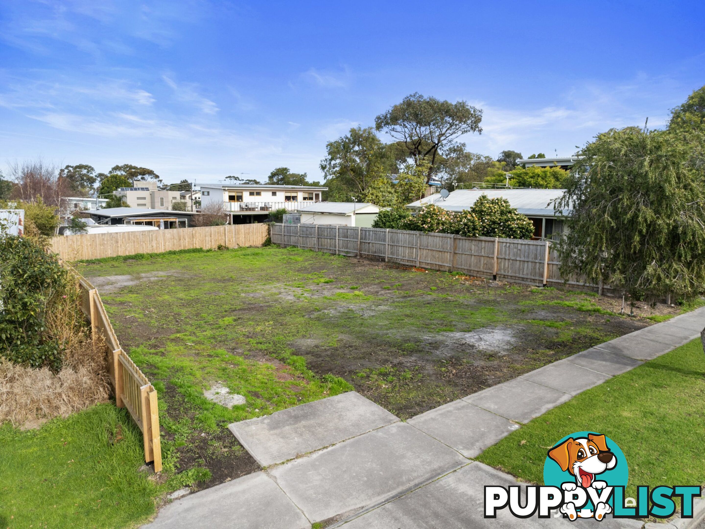 10 Bayview Avenue INVERLOCH VIC 3996