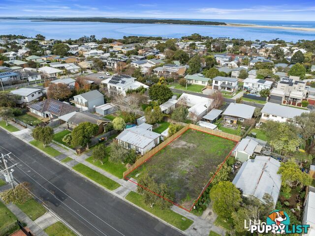 10 Bayview Avenue INVERLOCH VIC 3996