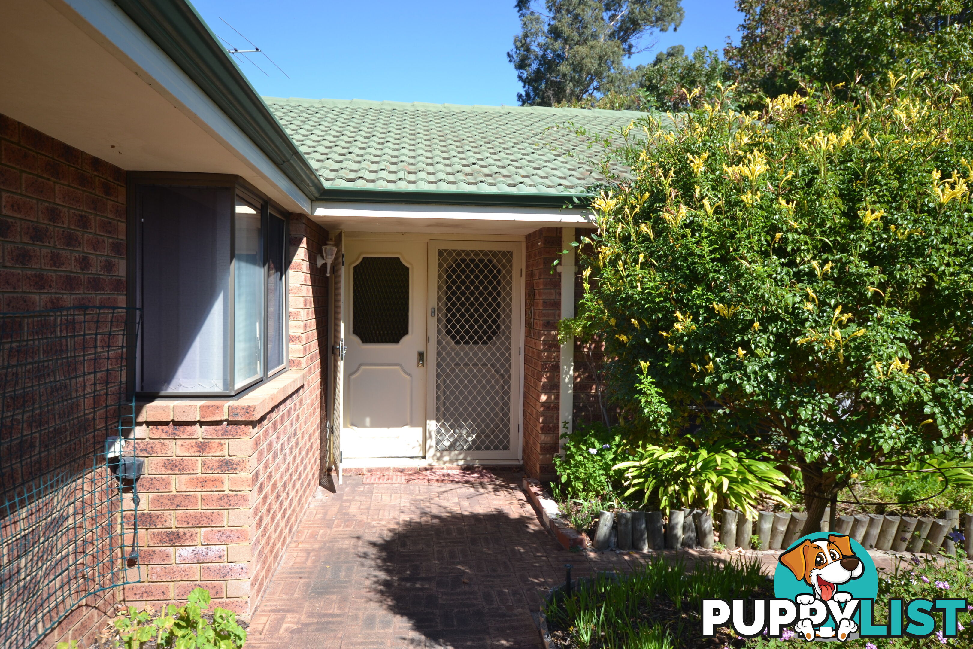 18 Coachwood Gdns Ballajura WA 6066