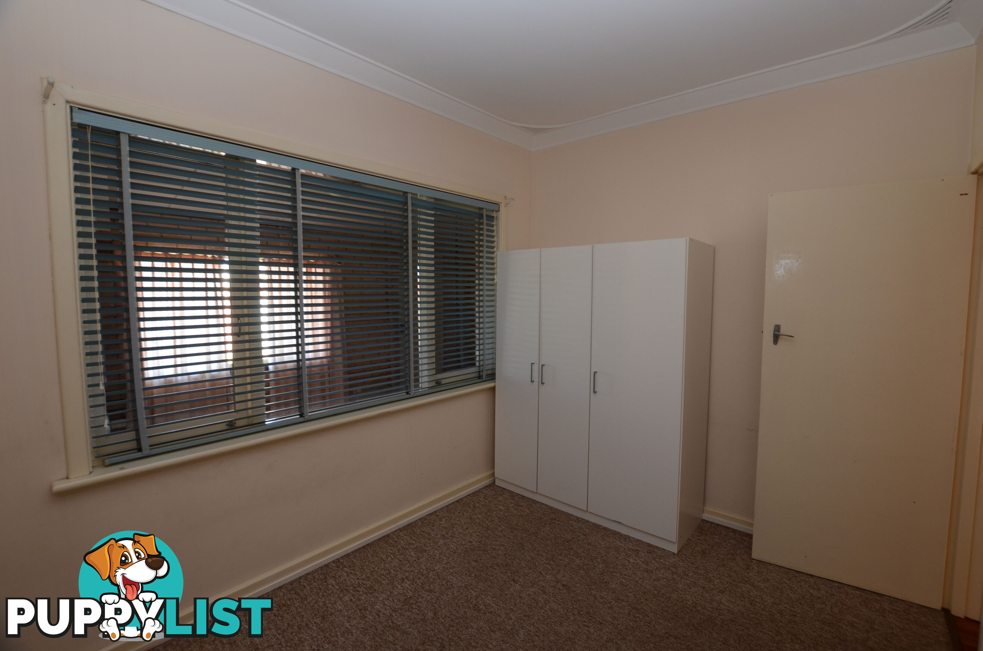 36 George St Stirling WA 6021