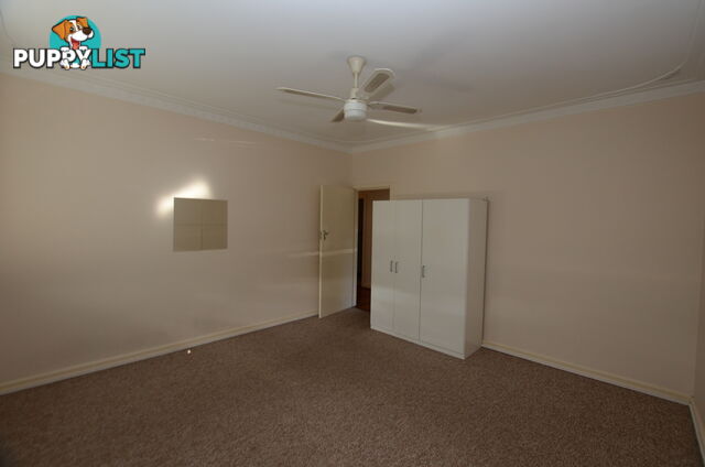 36 George St Stirling WA 6021