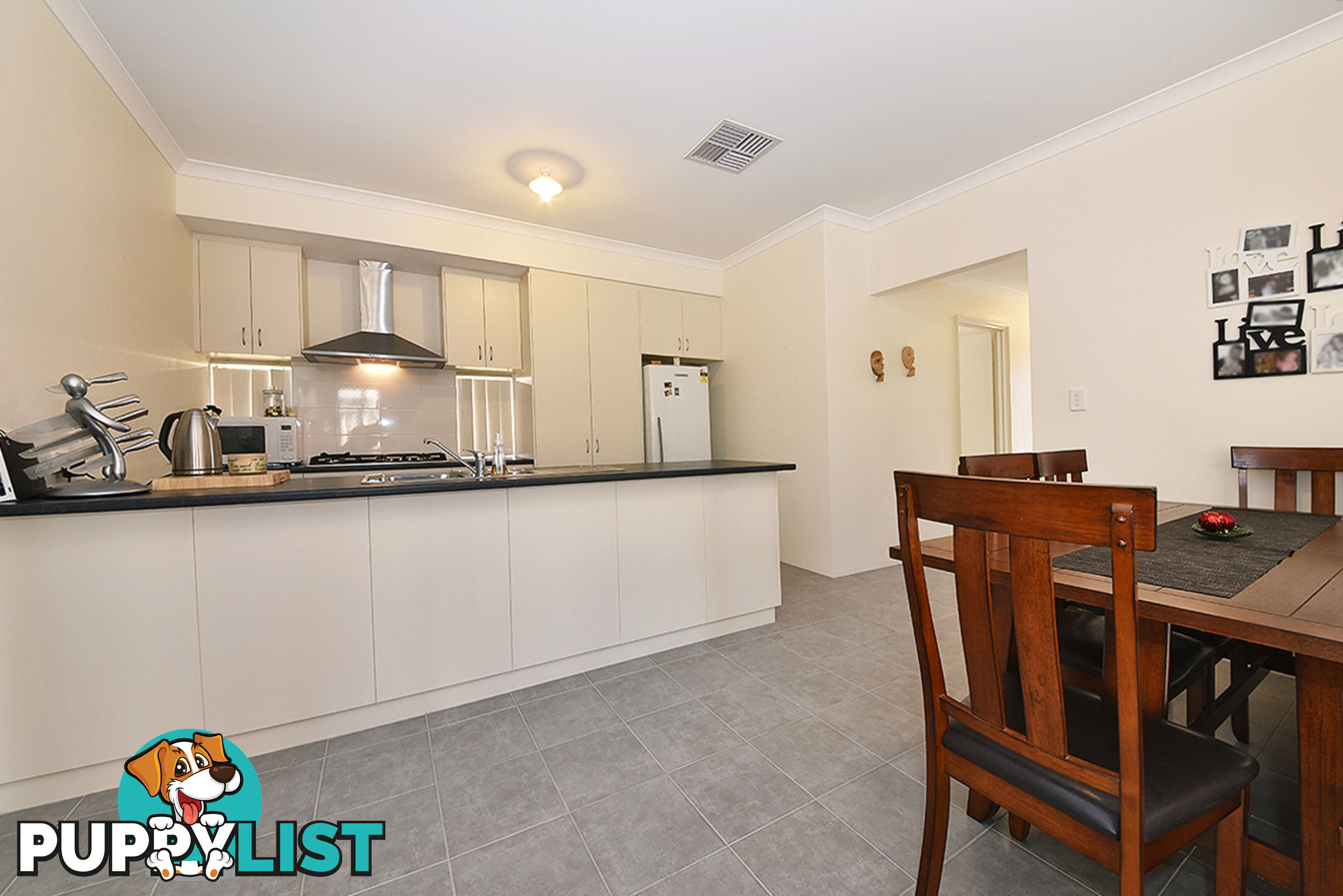 1 23 Floresta St Sinagra WA 6065