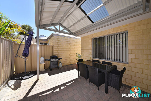 1 23 Floresta St Sinagra WA 6065