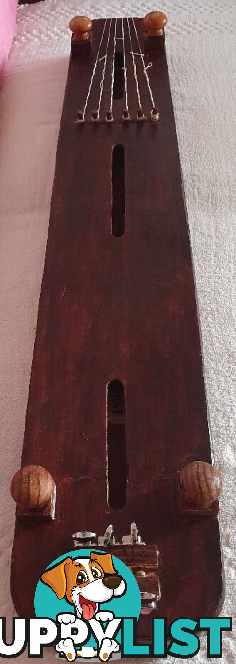 Resonator with Tremalo/Vibrato feature