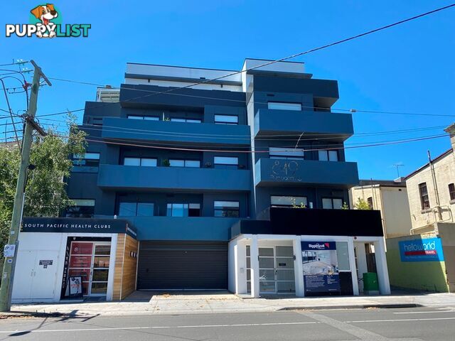 8 849 Burwood Road Hawthorn East VIC 3123