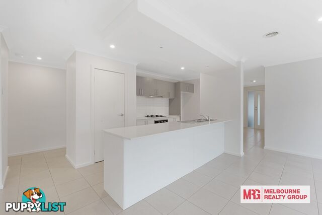 15 Homebush Avenue Cranbourne East VIC 3977