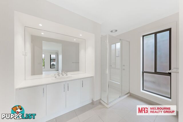 15 Homebush Avenue Cranbourne East VIC 3977