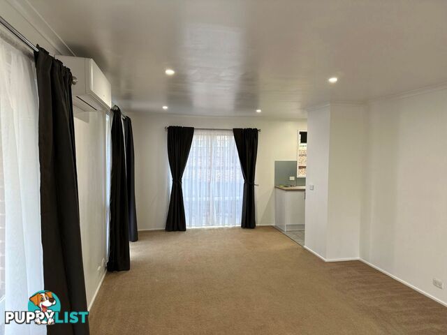 2 2-4 Blackwood Drive Narre Warren VIC 3805