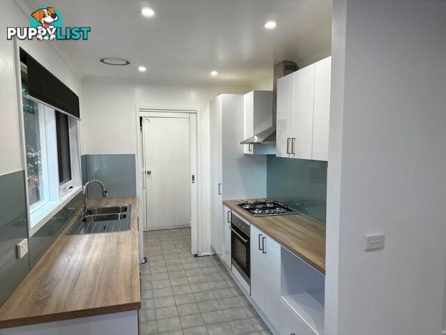 2 2-4 Blackwood Drive Narre Warren VIC 3805
