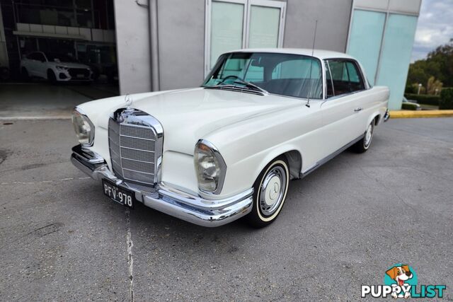 1968 MERCEDES-BENZ 280 SE W111 COUPE