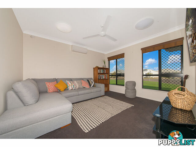 2 Goldfish Court Burdell QLD 4818