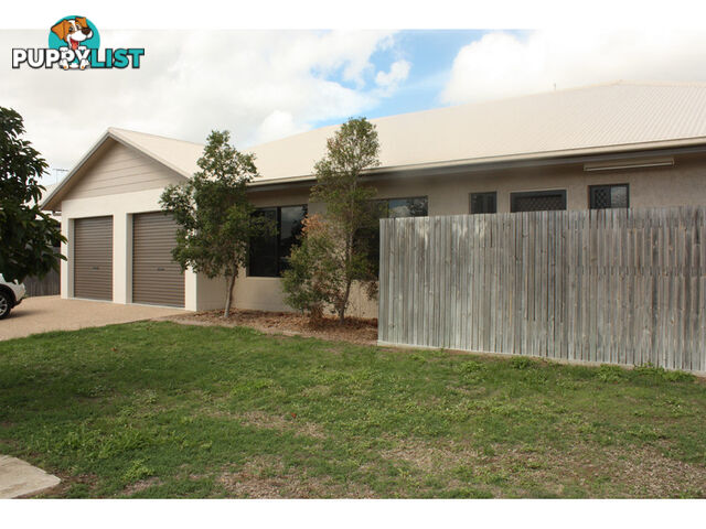 27 Stephanie Street Rasmussen QLD 4815