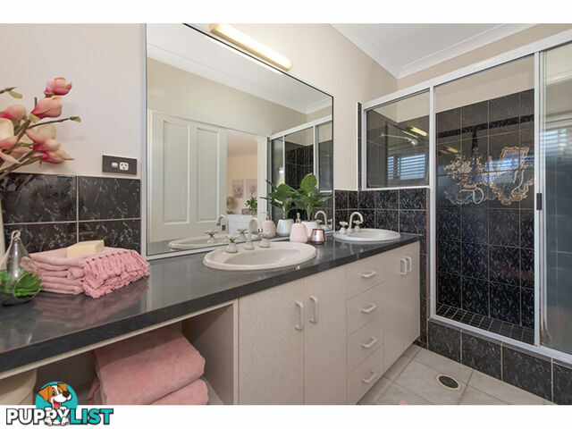 24 Sinclair Street Annandale QLD 4814