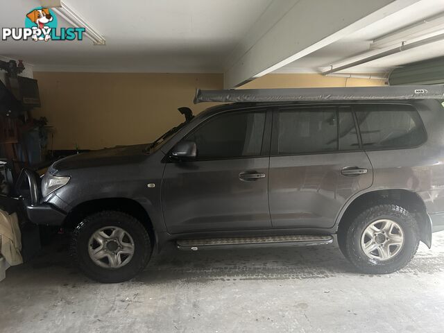 2011 Toyota Landcruiser VDJ200R GXL Wagon Automatic