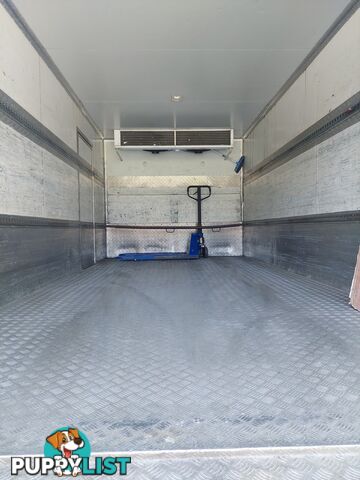2009 Isuzu F Series Refrigerated Truck