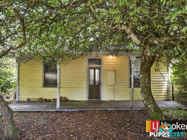 44 Old Main Road BEECH FOREST VIC 3237