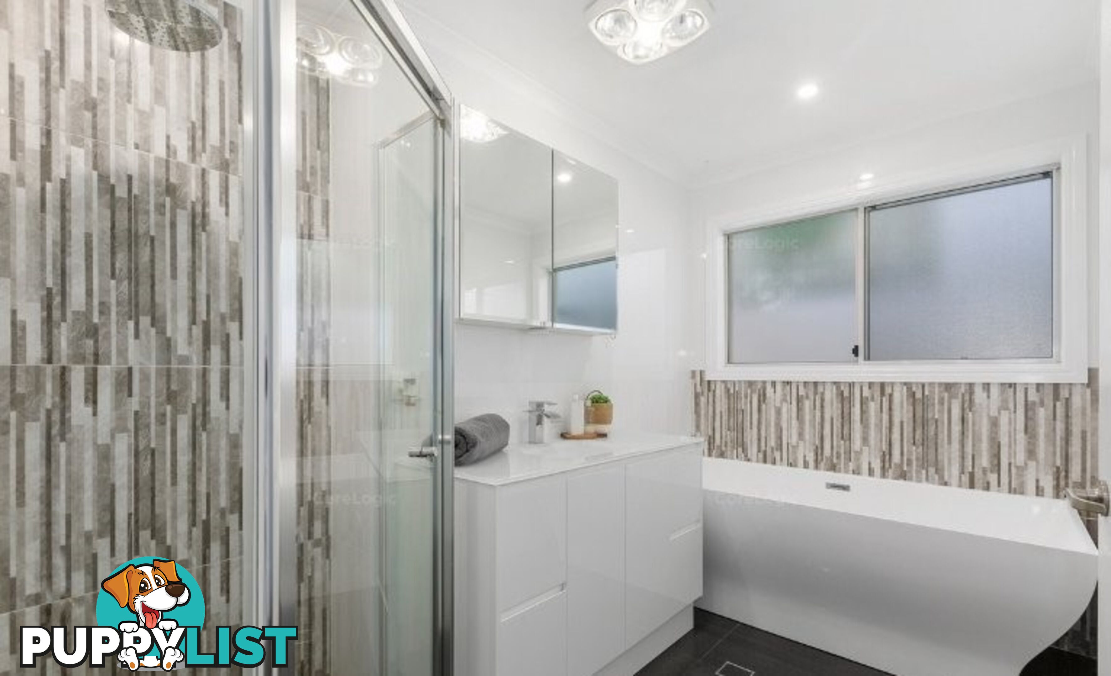 1/31 Bimbadeen Avenue BANORA POINT NSW 2486