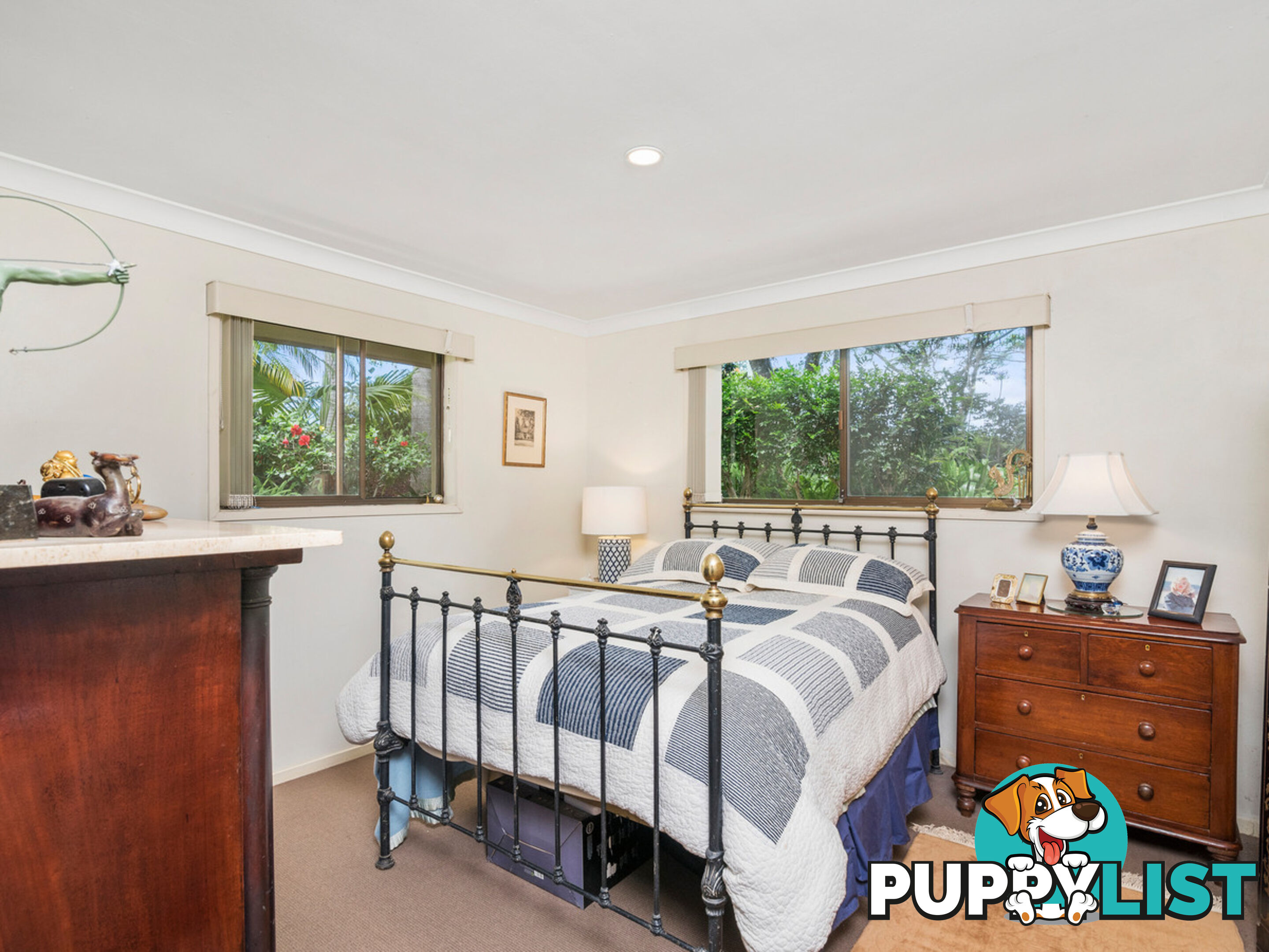 37 Marika Way CURRUMBIN WATERS QLD 4223