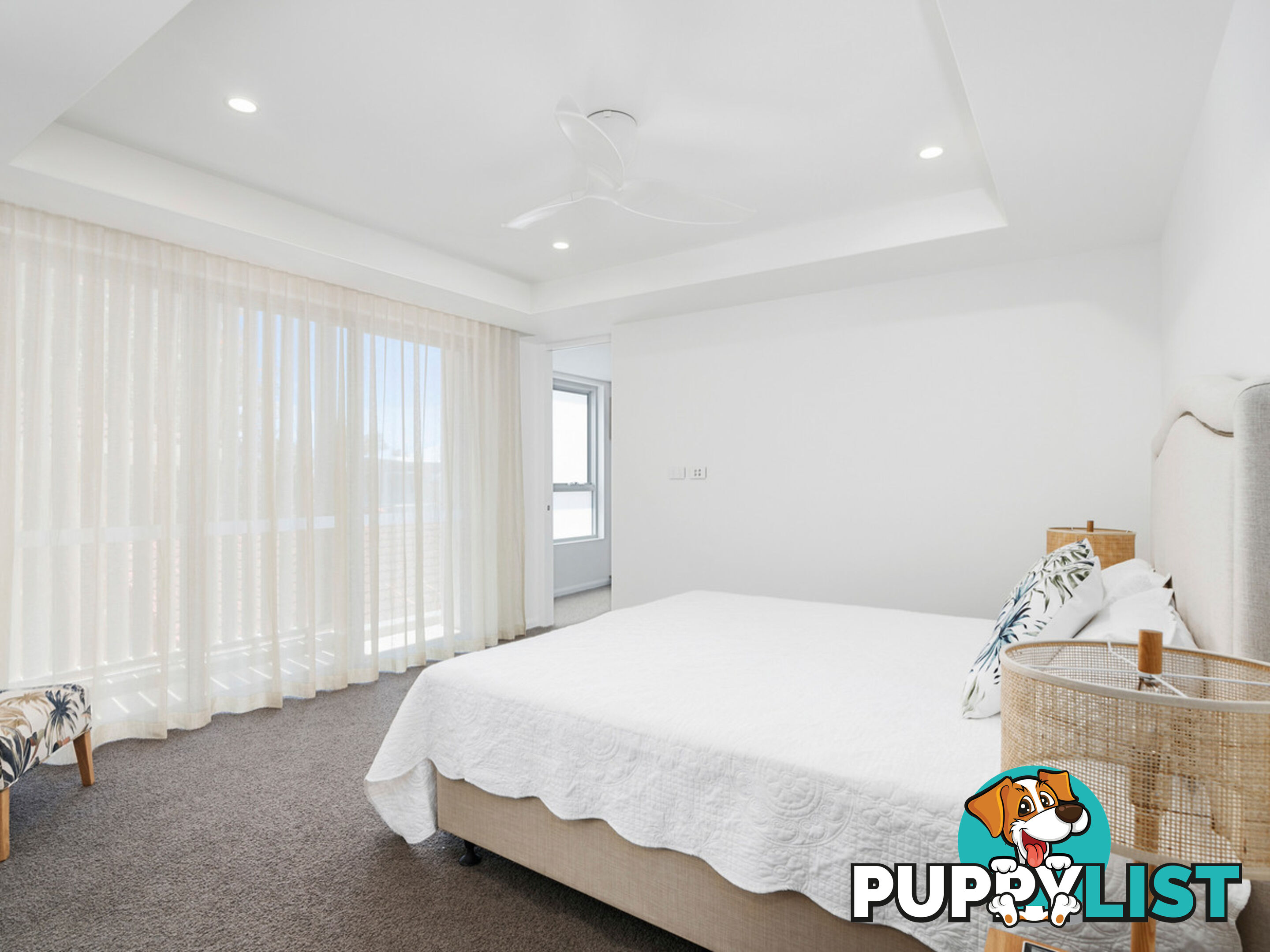 2/810 Pacific Parade CURRUMBIN QLD 4223