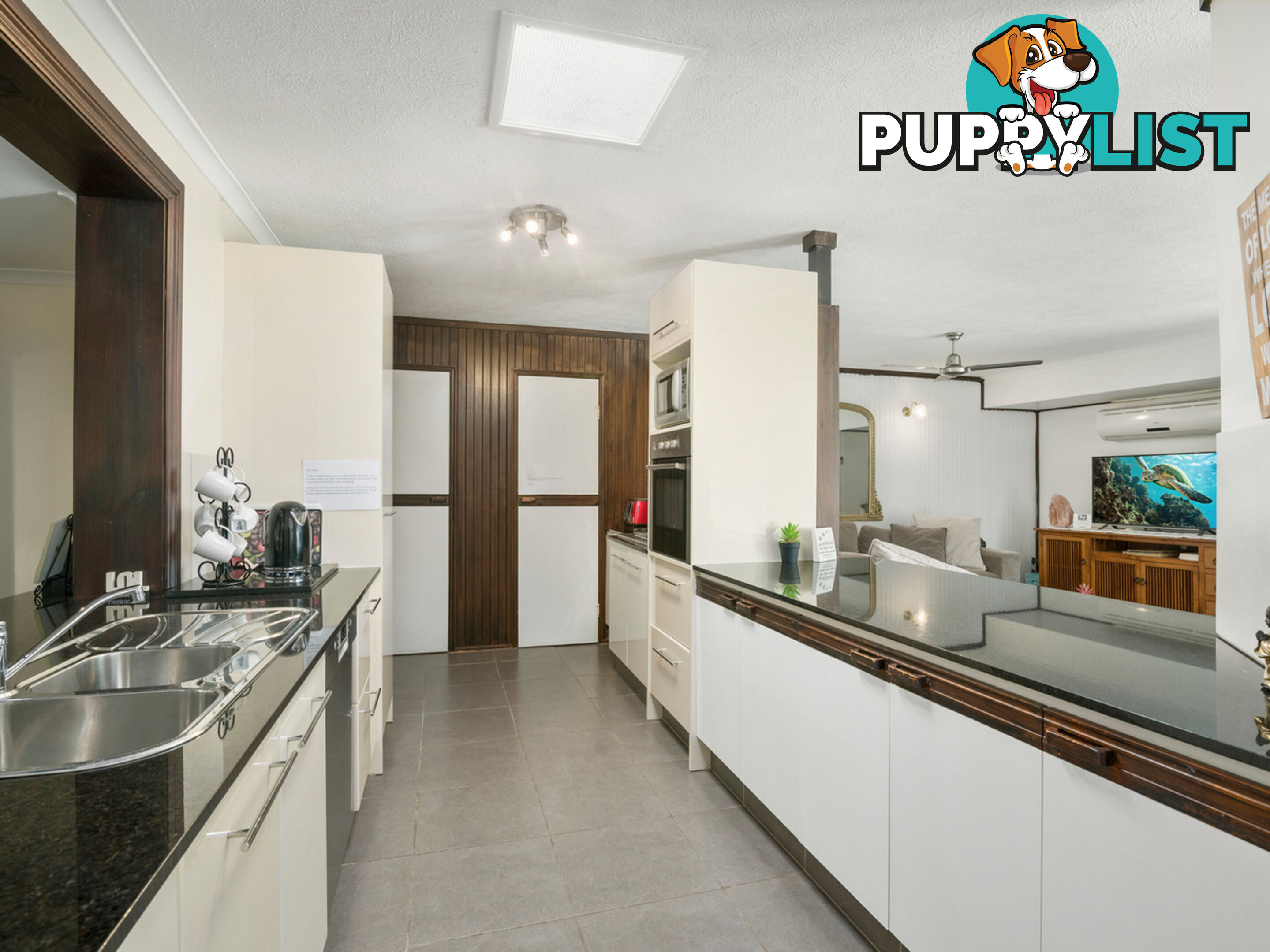 44 Elanora Drive BURLEIGH HEADS QLD 4220