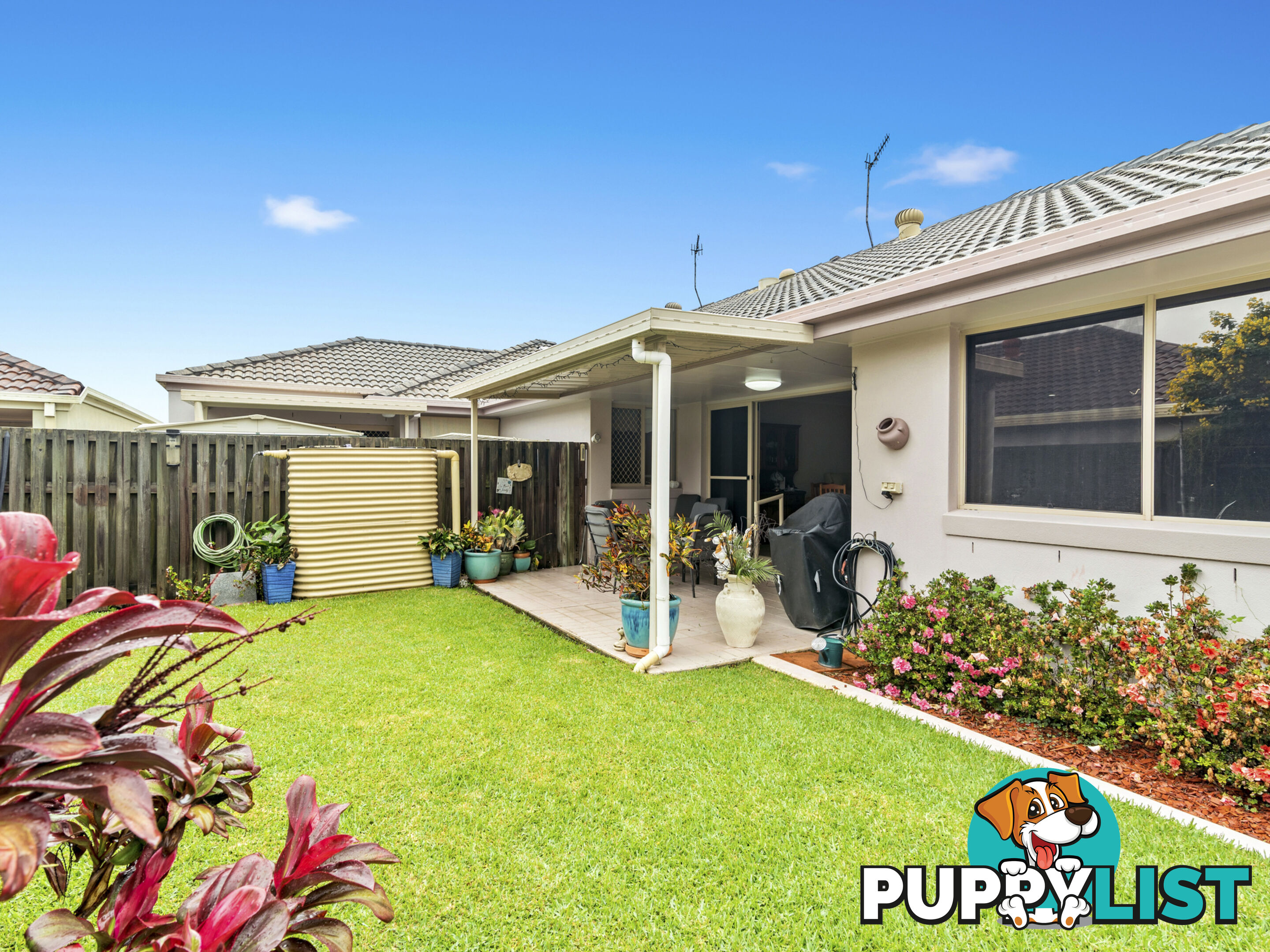 1/10 Keegan Circuit CURRUMBIN WATERS QLD 4223