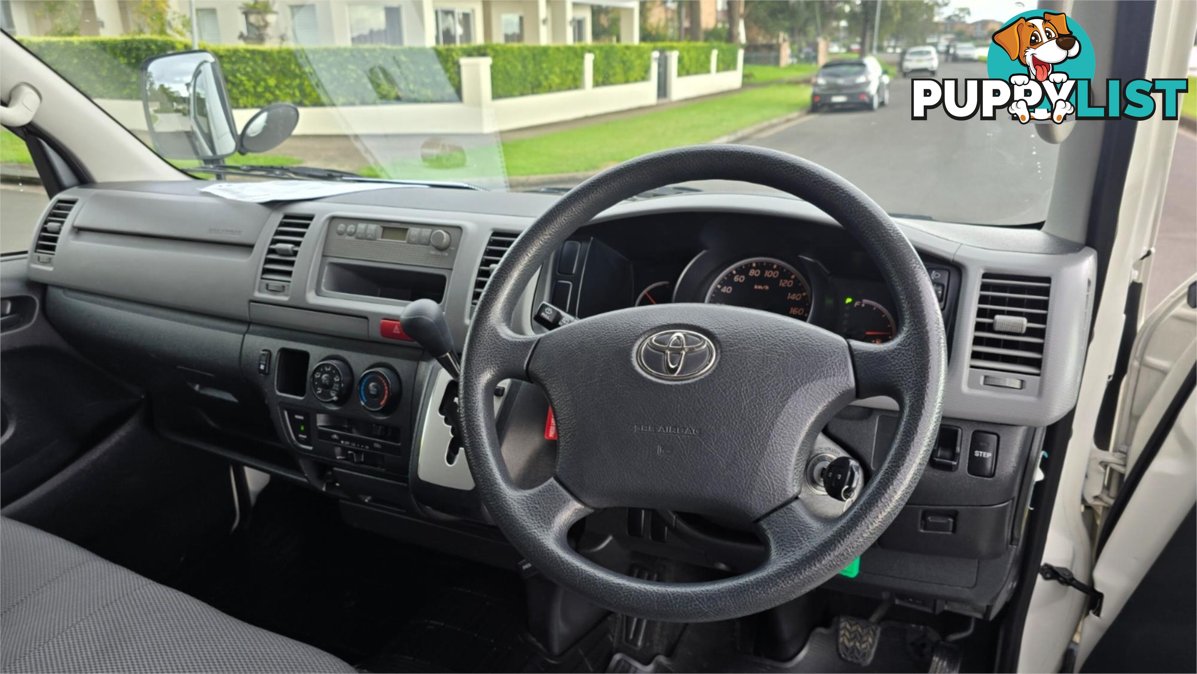 2011 Toyota Hiace Welcab