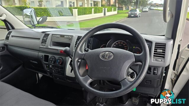 2011 Toyota Hiace Welcab
