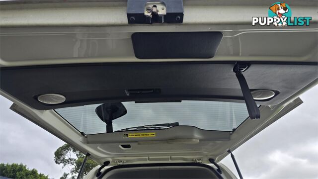 2011 Toyota Hiace Welcab