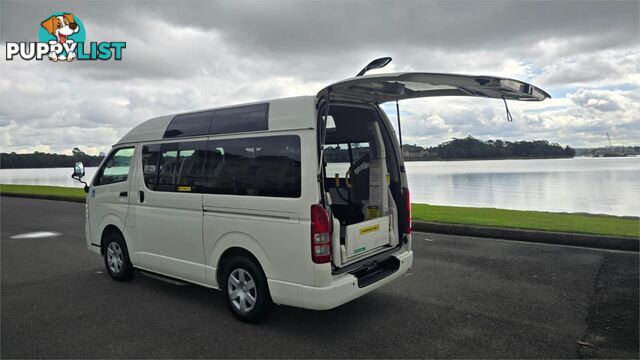2011 Toyota Hiace Welcab
