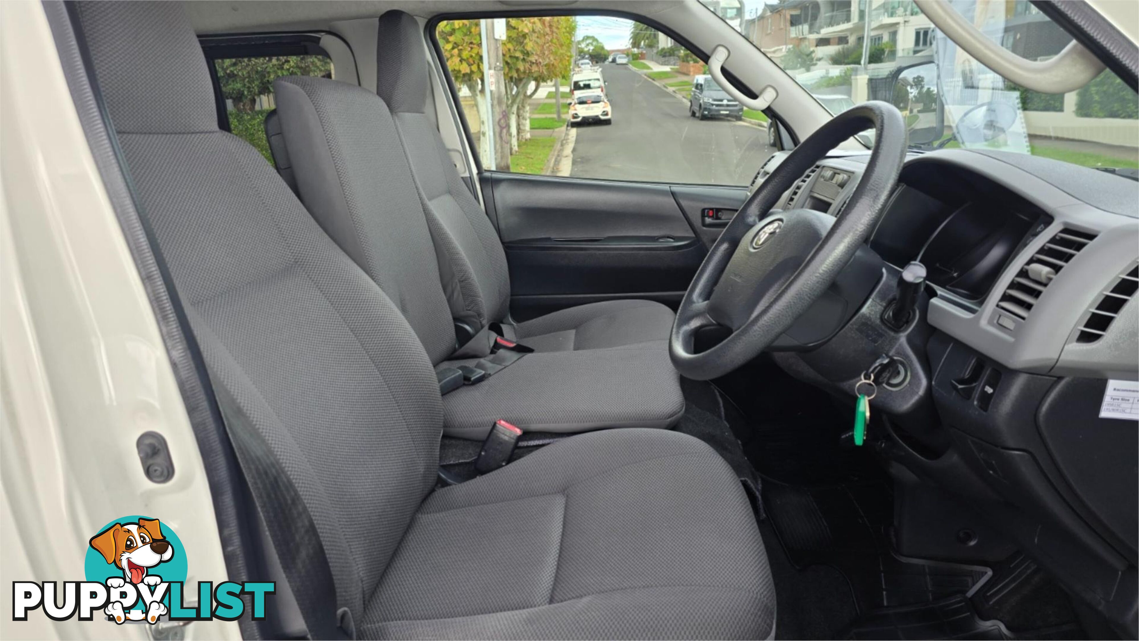 2011 Toyota Hiace Welcab