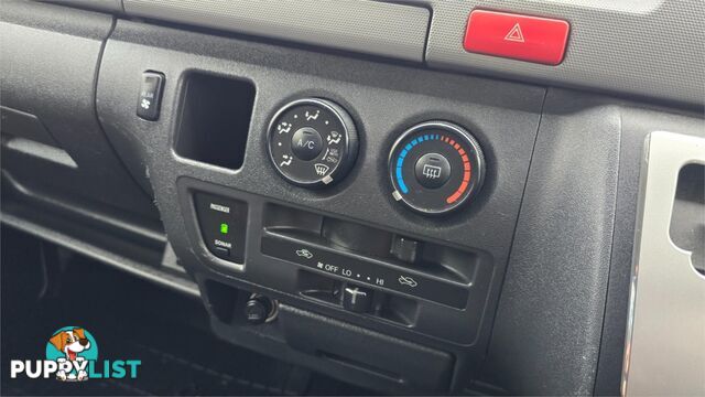 2011 Toyota Hiace Welcab