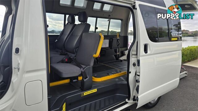 2011 Toyota Hiace Welcab