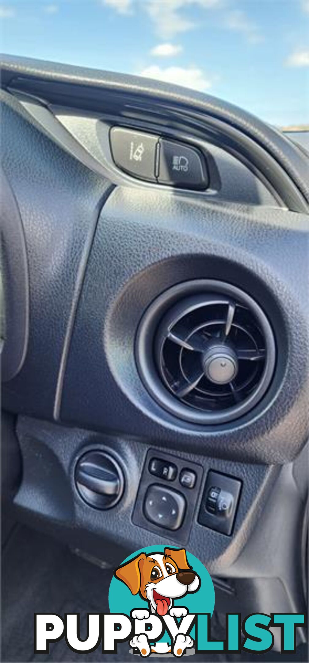 2020 Toyota Vitz