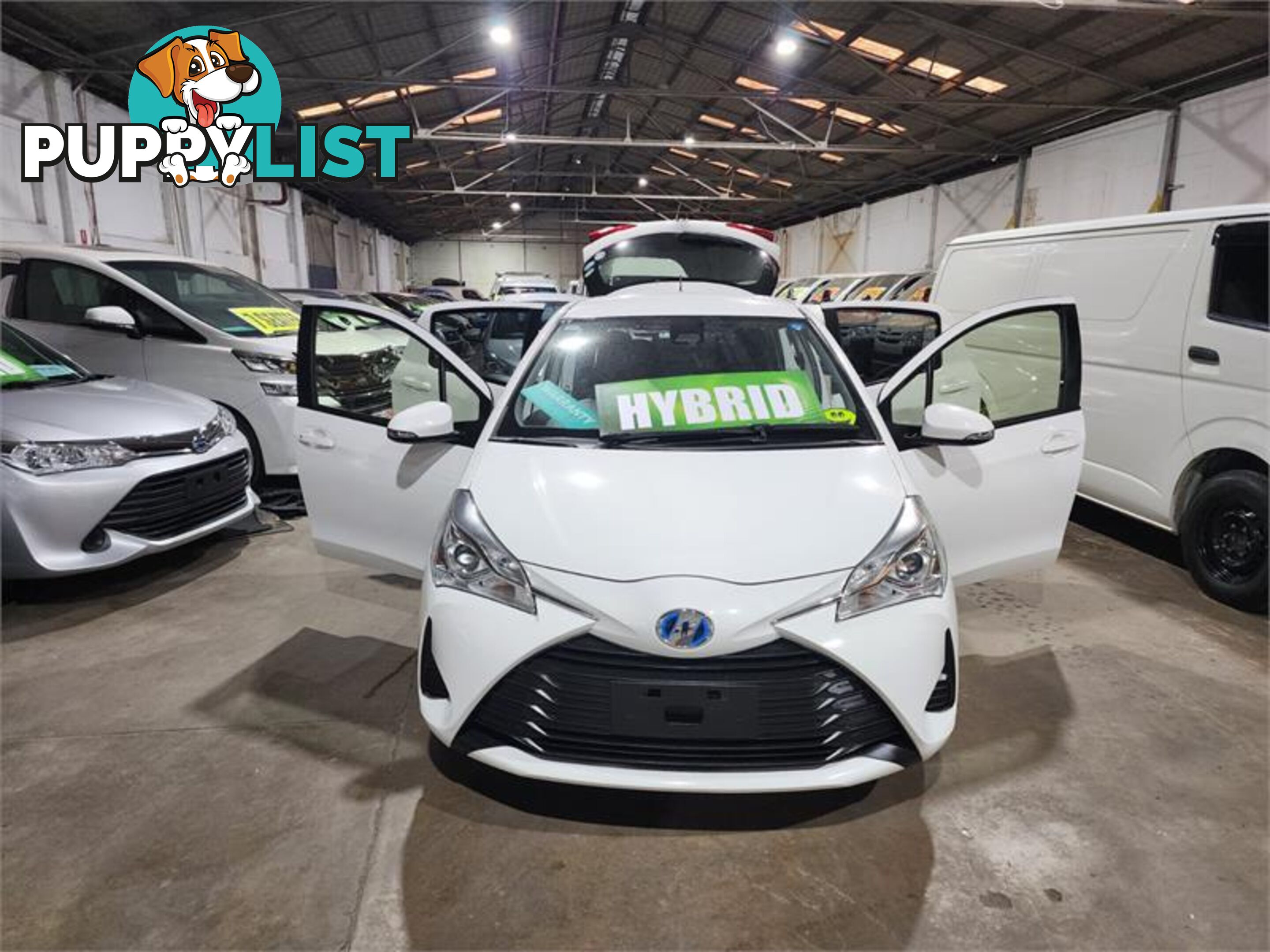 2020 Toyota VITZ