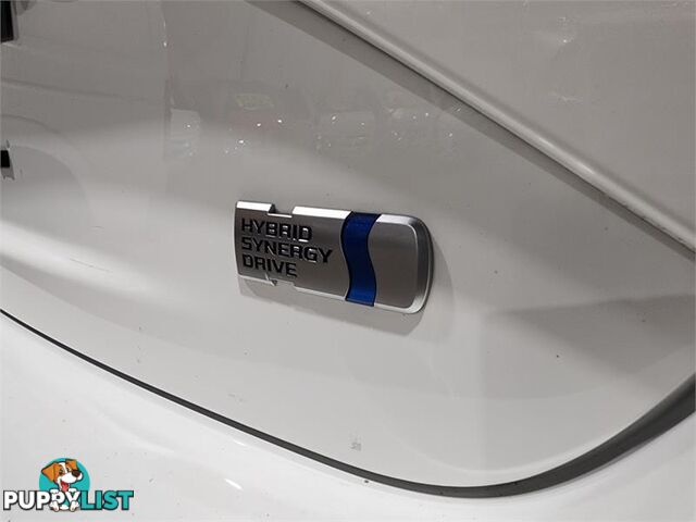 2020 Toyota VITZ