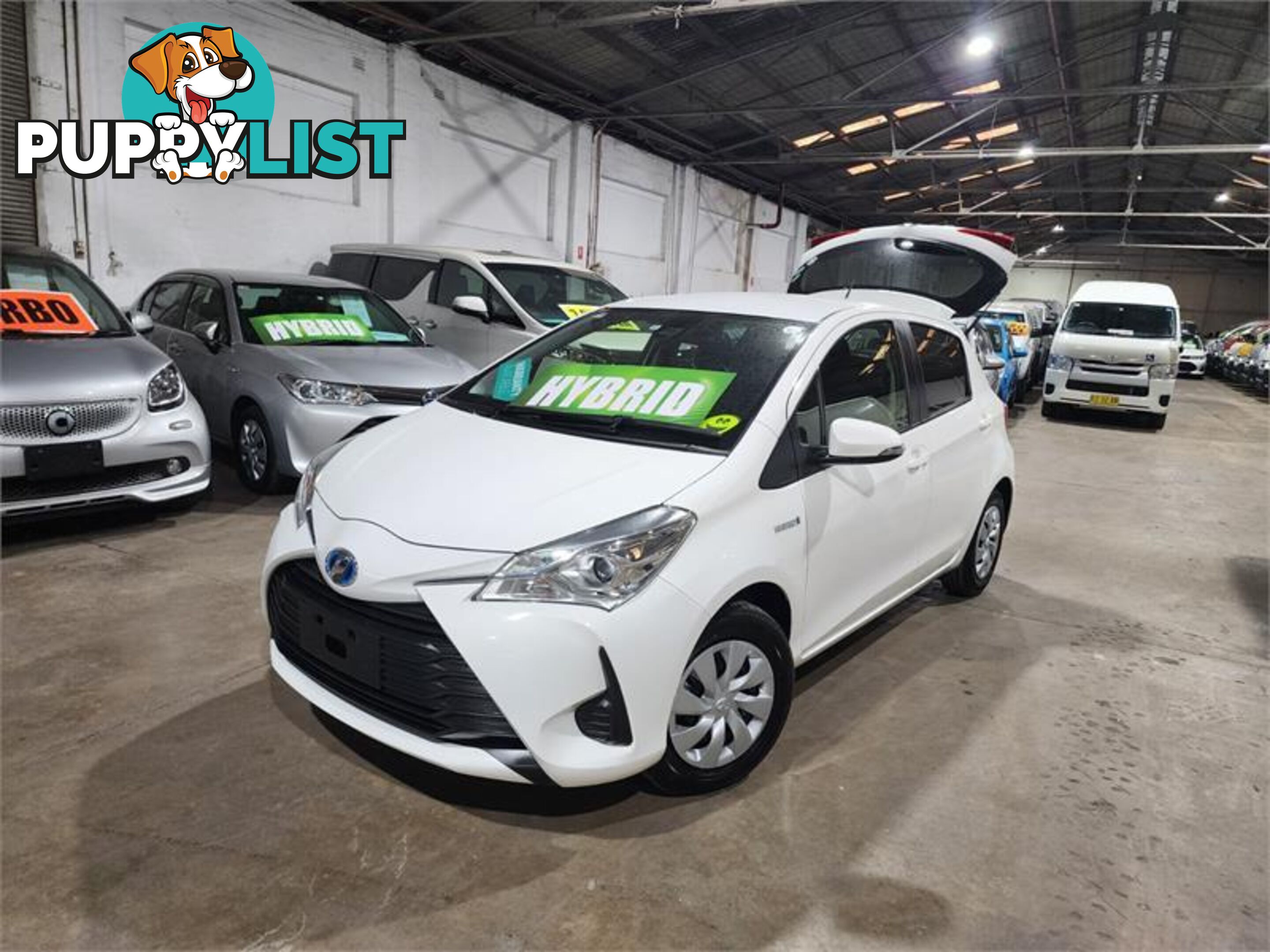 2020 Toyota VITZ