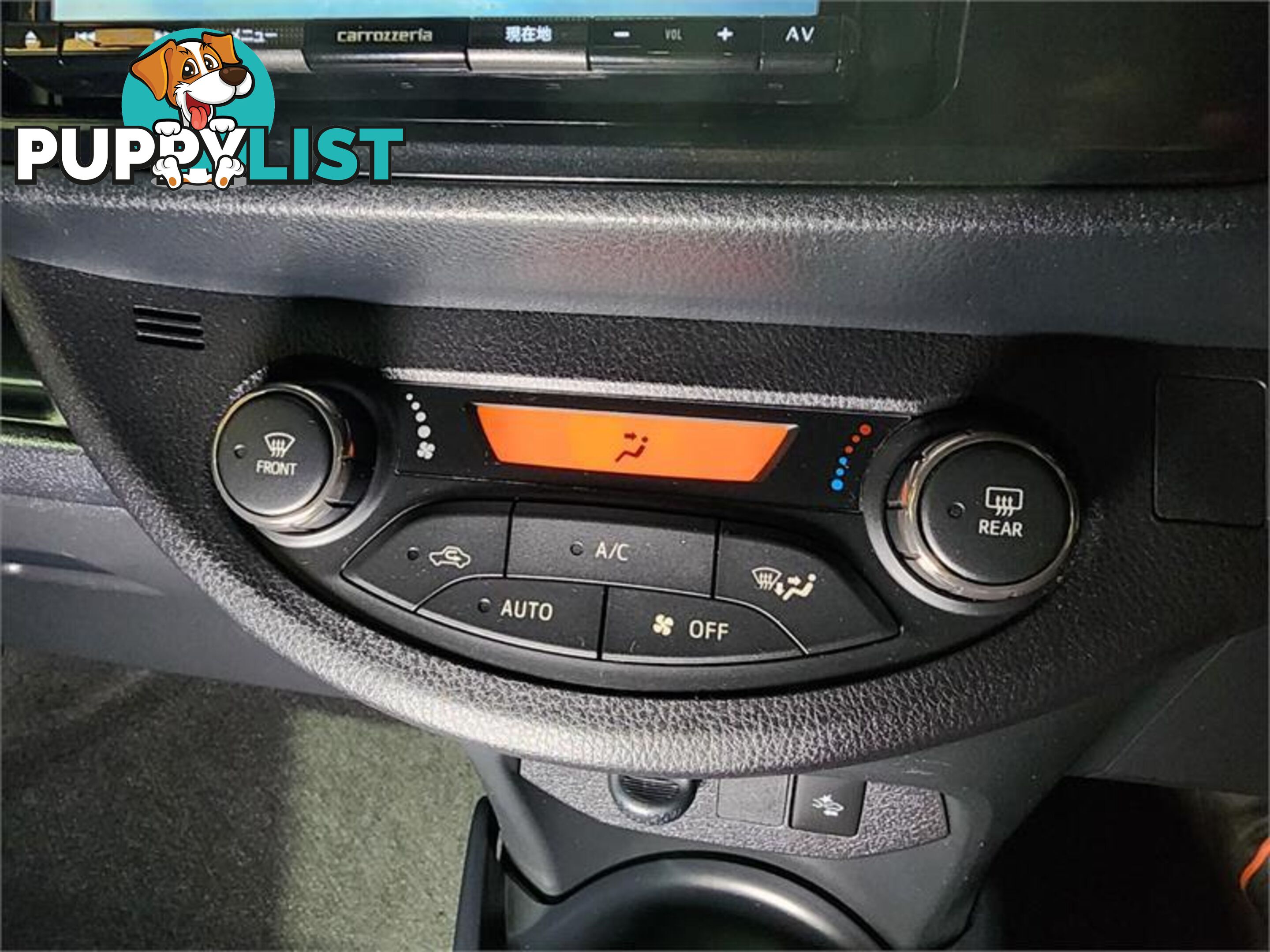 2020 Toyota VITZ